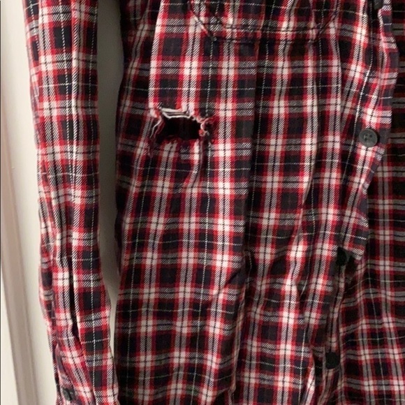 Lightly used LF FURST OF A KIND FLANNELBUTTON DOWN - Picture 3 of 8